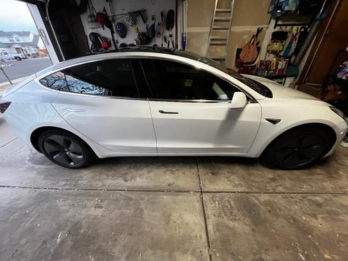 2019 Tesla Model 3 Long Range