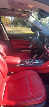 2021 Alfa Romeo Stelvio Base