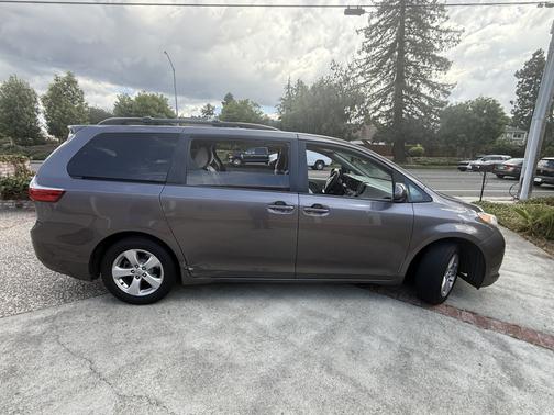 Gray 2016 Toyota Sienna LE