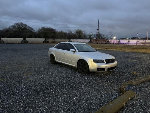 Silver 2004 Audi S4 4.2 quattro