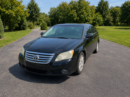 Black 2008 Toyota Avalon Limited