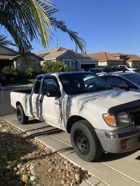 2000 Toyota Tacoma Xtracab