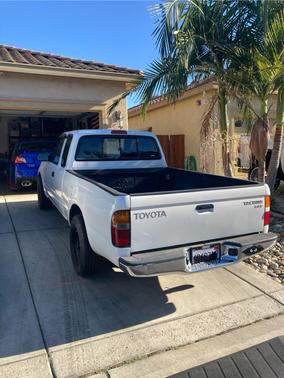 2000 Toyota Tacoma Xtracab