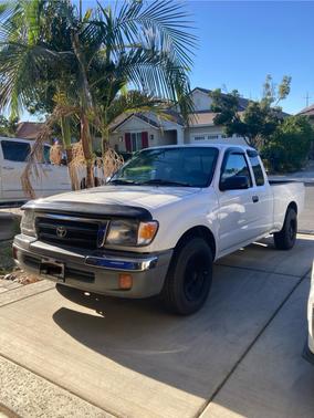2000 Toyota Tacoma Xtracab
