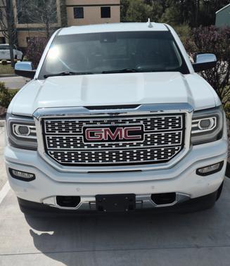 White 2017 GMC Sierra 1500 Denali