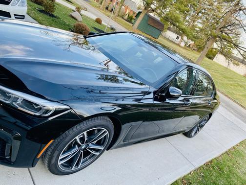 2020 BMW 740 i xDrive