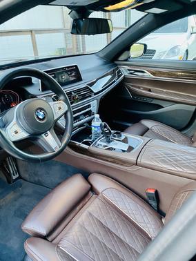 2020 BMW 740 i xDrive