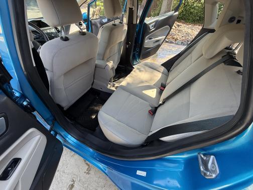 2016 Ford Fiesta SE