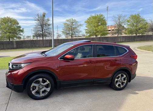 Red 2017 Honda CR-V EX