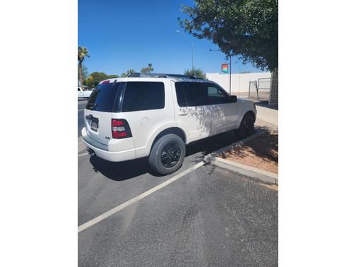2010 Ford Explorer Limited