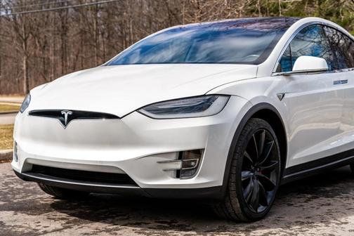 2019 Tesla Model X Performance
