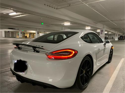 2015 Porsche Cayman GTS