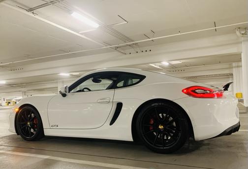 2015 Porsche Cayman GTS