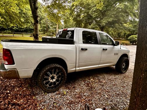 White 2014 RAM 1500 Big Horn