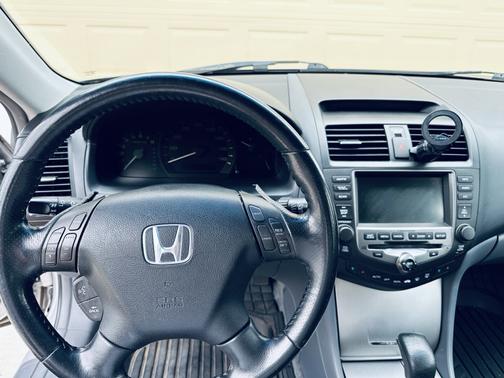 Silver 2006 Honda Accord EX-L