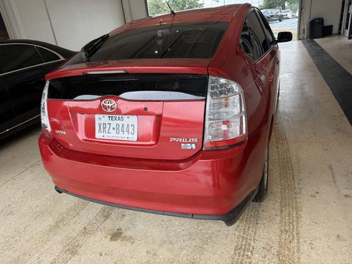 Red 2006 Toyota Prius Base