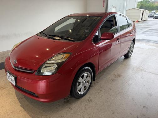 Red 2006 Toyota Prius Base