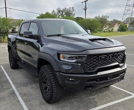 2025 RAM 1500 RHO