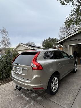2016 Volvo XC60 T5 Premier