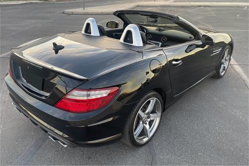 2012 Mercedes-Benz SLK-Class SLK 55 AMG