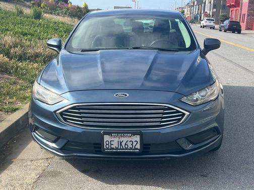 Blue 2018 Ford Fusion Hybrid SE