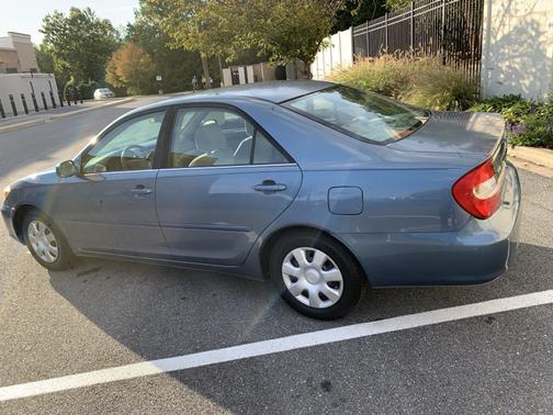 2002 Toyota Camry LE