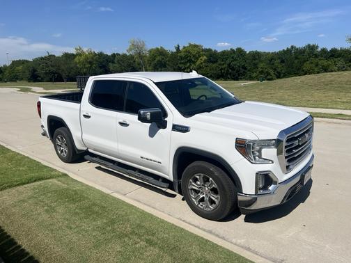 White 2021 GMC Sierra 1500 SLT