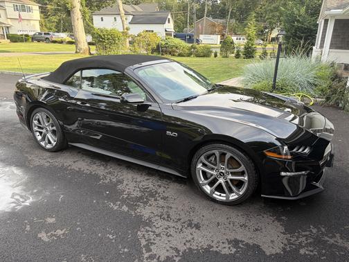 Black 2021 Ford Mustang GT Premium