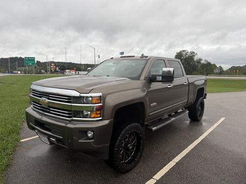 Brown 2015 Chevrolet Silverado 2500 High Country