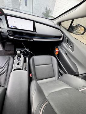 2023 Toyota Prius XLE