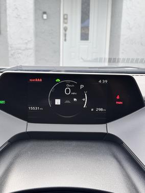 2023 Toyota Prius XLE