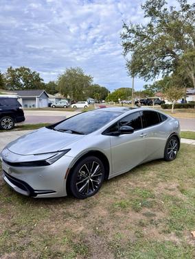 2023 Toyota Prius XLE