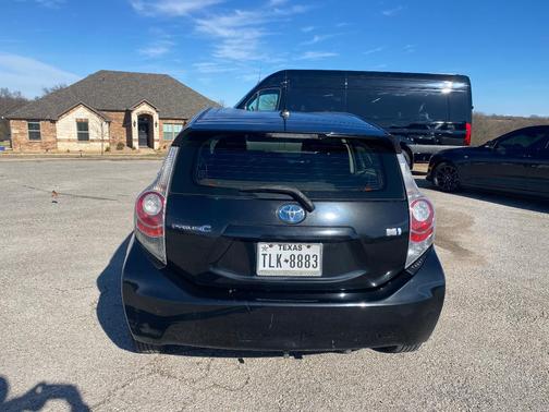 Black 2012 Toyota Prius c Three