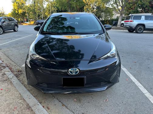 2017 Toyota Prius Two