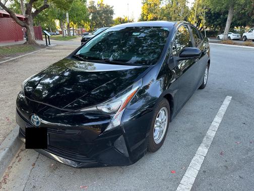 2017 Toyota Prius Two