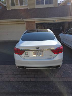 White 2015 Kia K900 Luxury