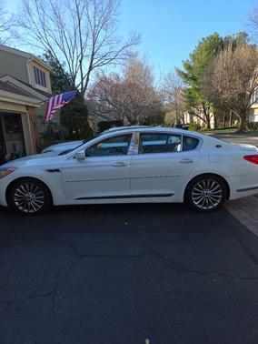 White 2015 Kia K900 Luxury