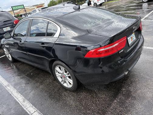Black 2018 Jaguar XE 25t Premium