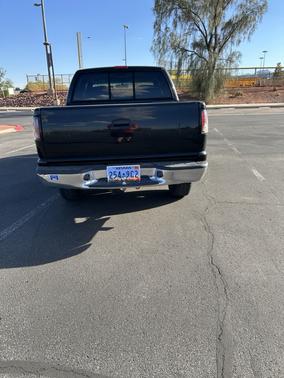 Black 2001 Chevrolet S-10 LS Crew Cab