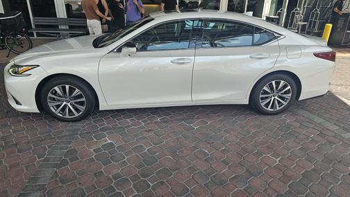 2019 Lexus ES 350 Ultra Luxury