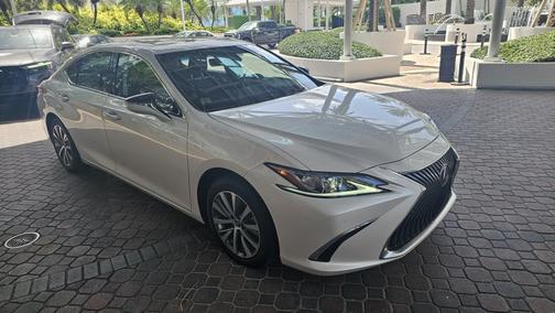 2019 Lexus ES 350 Ultra Luxury