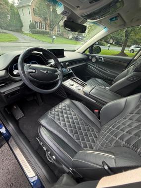 Blue 2024 Genesis GV80 3.5T