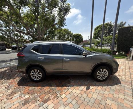 Silver 2018 Nissan Rogue SV