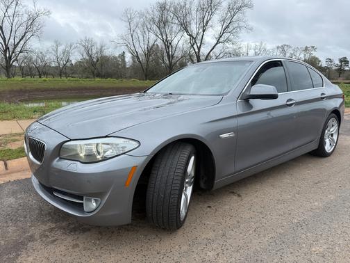 2012 BMW 535 i