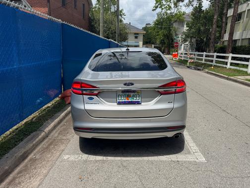 Silver 2017 Ford Fusion SE