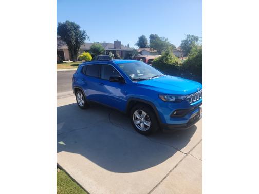 Blue 2022 Jeep Compass Latitude