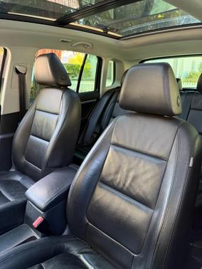 Black 2012 Volkswagen Tiguan SEL