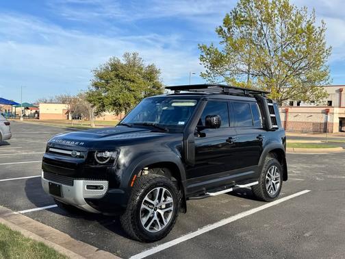 2020 Land Rover Defender 110 SE