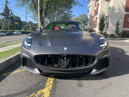 2024 Maserati GranTurismo Trofeo
