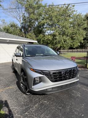 Silver 2022 Hyundai TUCSON SEL